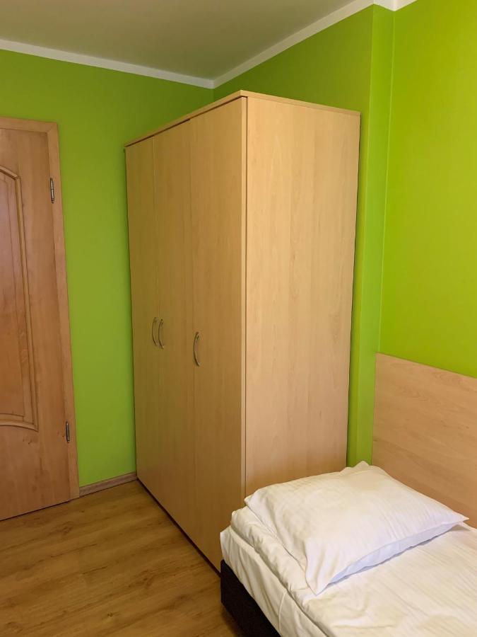 Ludowa Restauracja & Homestay