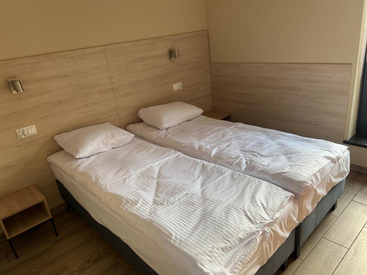 Ludowa Restauracja & Homestay *